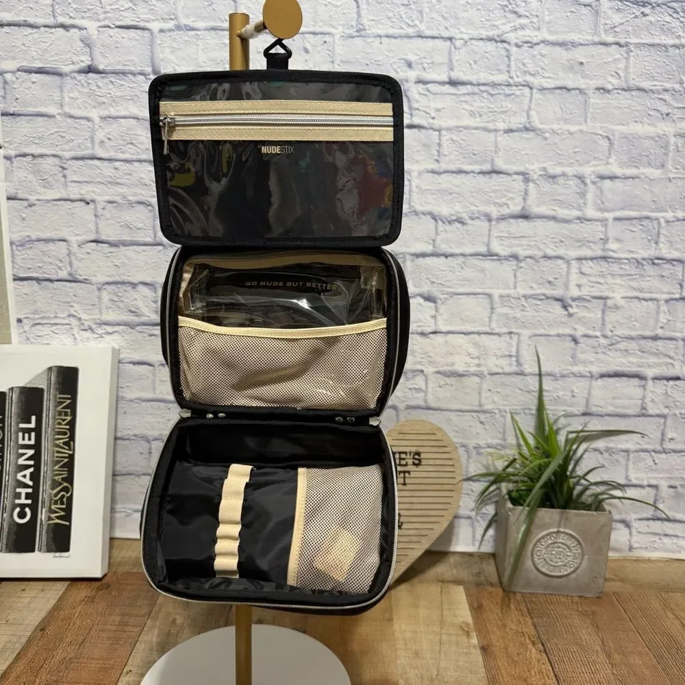 NUDESTIX HANGING COSMETIC CASE, NWT